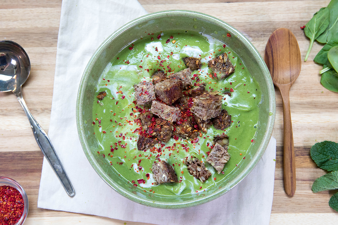 REZEPT: Brokkoli-Spinat-Suppe