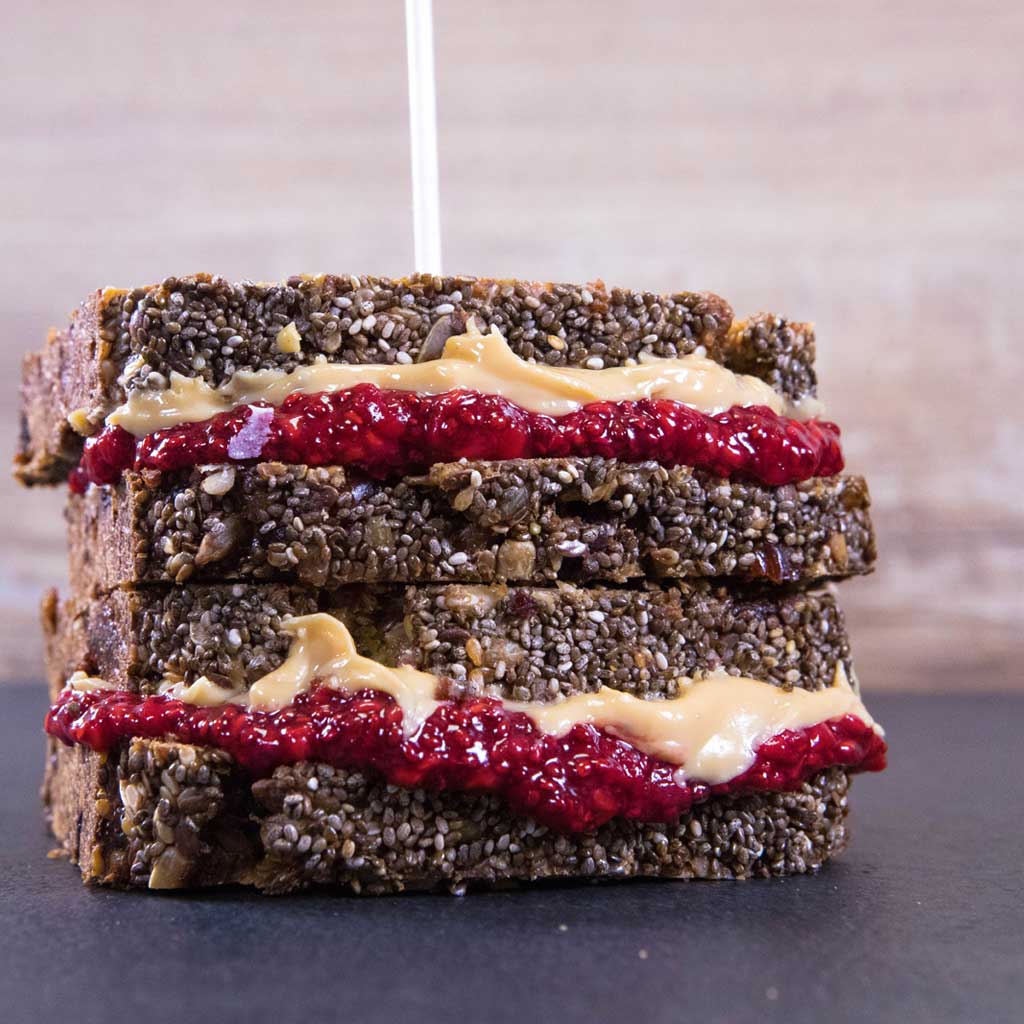 159965-Superfood-Paleo-Brot