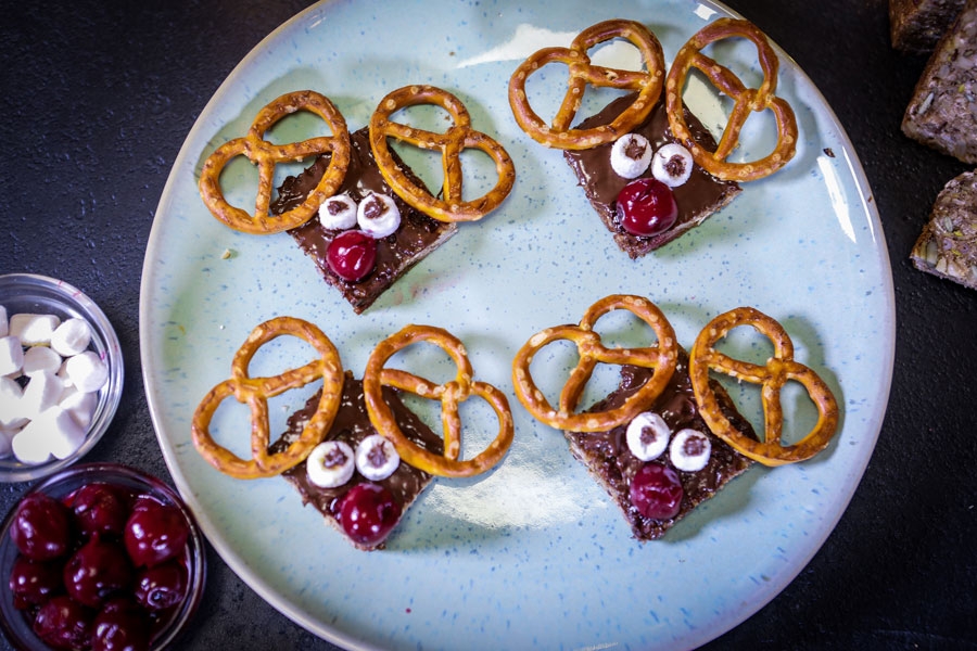 REZEPT: Rentier-Brote mit gesunder Schokocreme